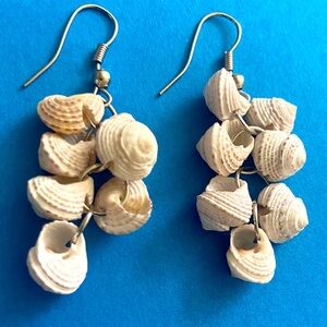 SEASHELL  EMBELLISHED CHANDELIER DROP DANGLING EARRINGS